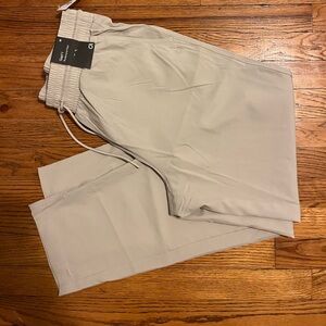 Women’s Gap Runaround Pant